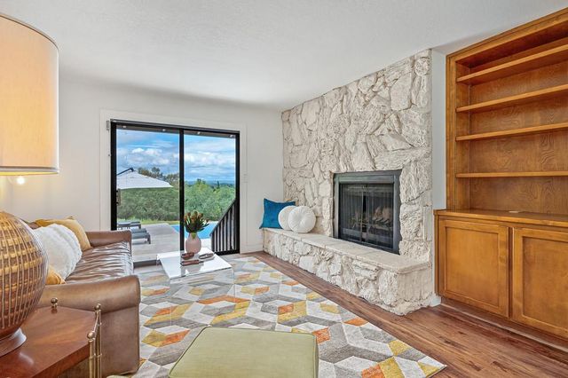 6325 Reservoir Dr, Granite Bay, CA 95746