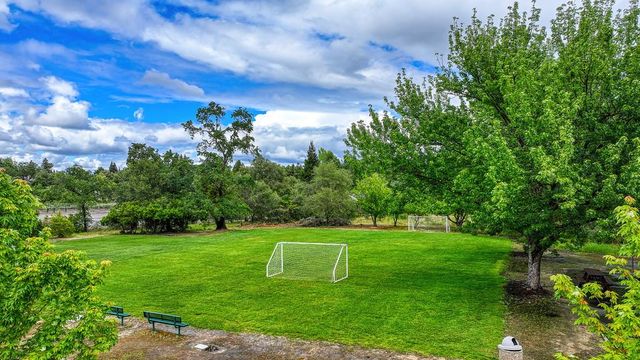 6325 Reservoir Dr, Granite Bay, CA 95746