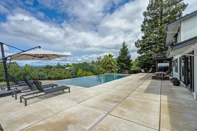6325 Reservoir Dr, Granite Bay, CA 95746