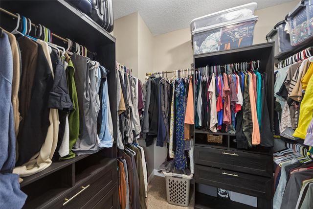 309 Summit Circle NW, Bondurant, IA 50035