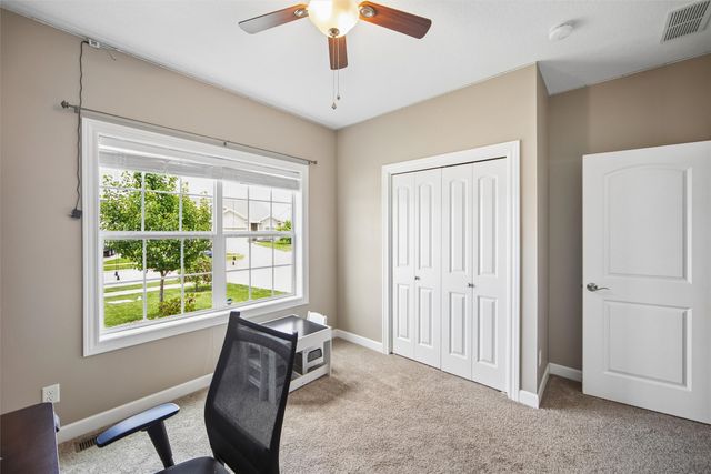 309 Summit Circle NW, Bondurant, IA 50035