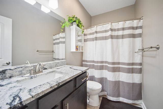 309 Summit Circle NW, Bondurant, IA 50035
