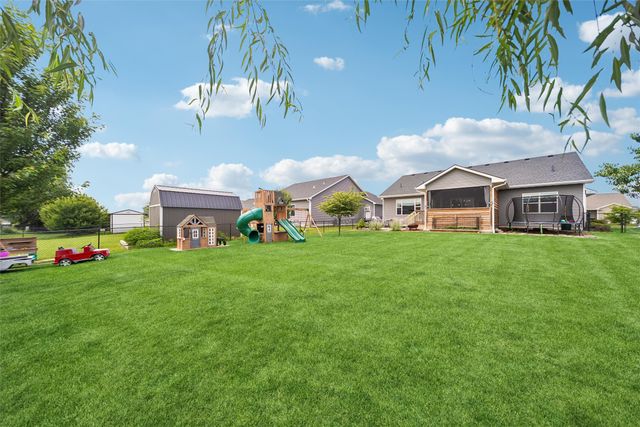 309 Summit Circle NW, Bondurant, IA 50035