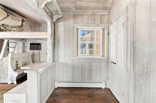 77 Ausdale Road, Cranston, RI 02910