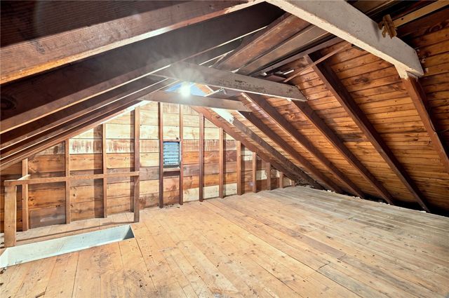 77 Ausdale Road, Cranston, RI 02910
