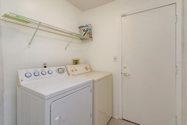 5955 KENLYN COURT, Orlando, FL 32808