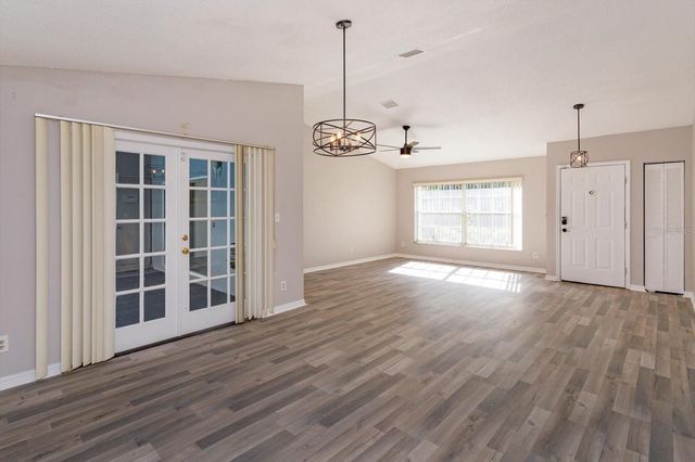 5955 KENLYN COURT, Orlando, FL 32808