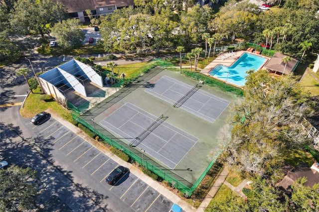 4207 WINDING MOSS TRAIL 104, Tampa, FL 33613