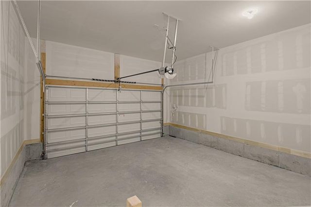 1512 SW Arborpark Terrace, Lee's Summit, MO 64082