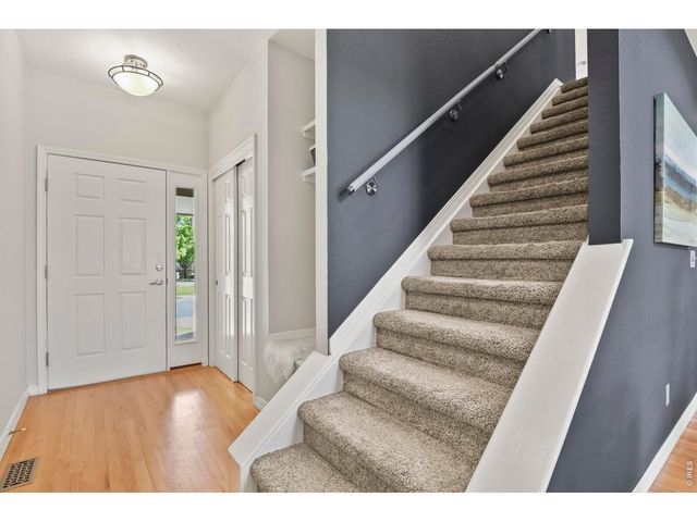 565 Wild Ridge Ln, Lafayette, CO 80026