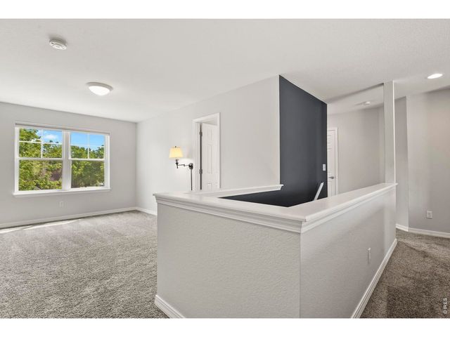565 Wild Ridge Ln, Lafayette, CO 80026