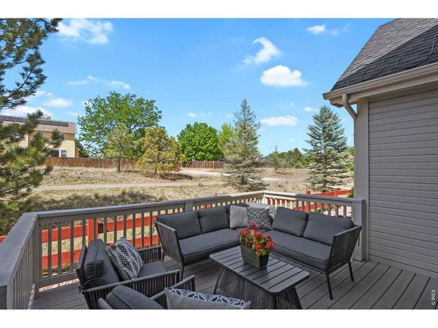 565 Wild Ridge Ln, Lafayette, CO 80026