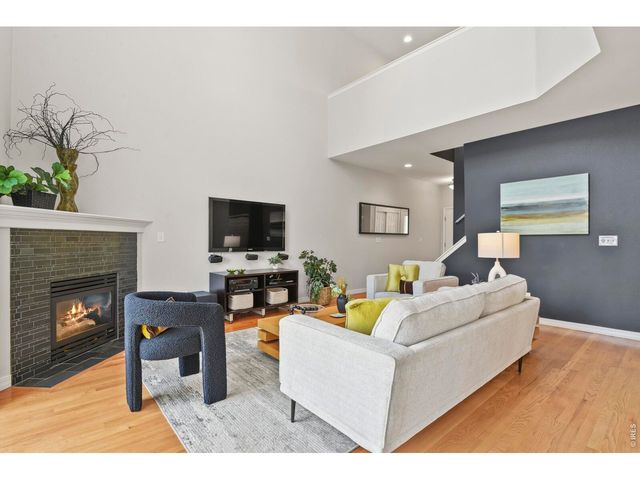 565 Wild Ridge Ln, Lafayette, CO 80026