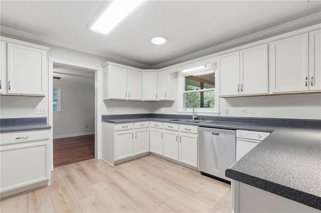 3388 Sanford Drive, Marietta, GA 30066