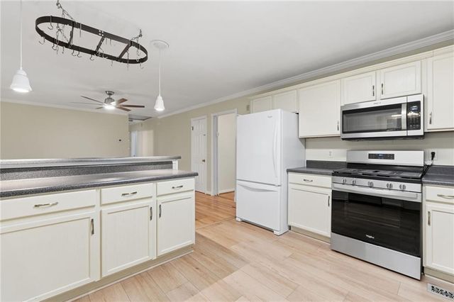 3388 Sanford Drive, Marietta, GA 30066