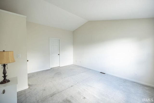 3727 N Lakeside Drive, Muncie, IN 47304