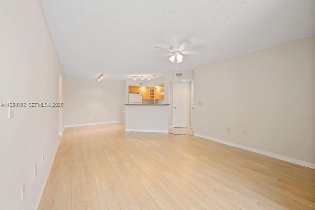 1401 Village Blvd 127, West Palm Beach, FL 33409