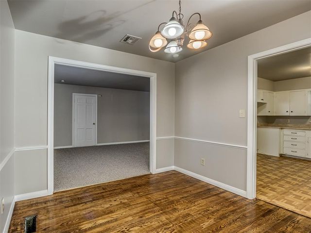 2601 Chaucer Drive, Oklahoma City, OK 73120