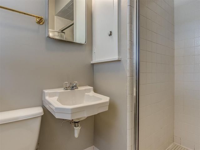 2601 Chaucer Drive, Oklahoma City, OK 73120