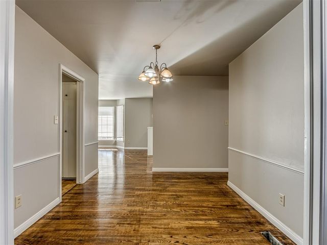 2601 Chaucer Drive, Oklahoma City, OK 73120