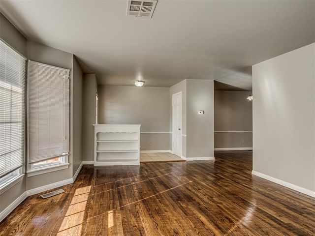 2601 Chaucer Drive, Oklahoma City, OK 73120