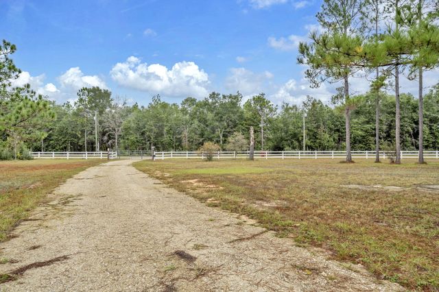 4156 Painter Branch Road, Crestview, FL 32539