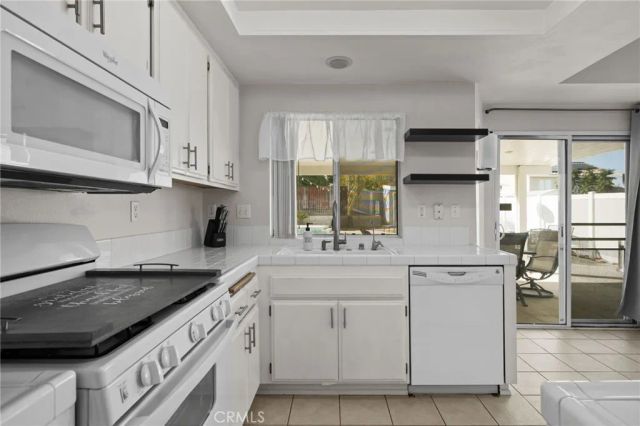 26927 Eagle Run Street, Corona, CA 92883