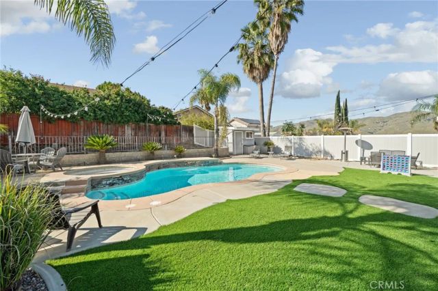 26927 Eagle Run Street, Corona, CA 92883