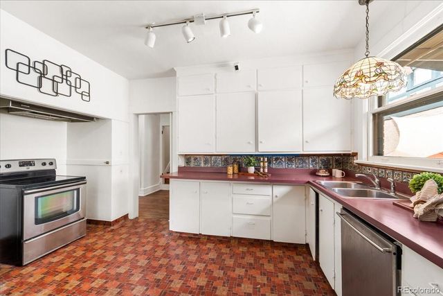 674 Steele Street, Denver, CO 80206