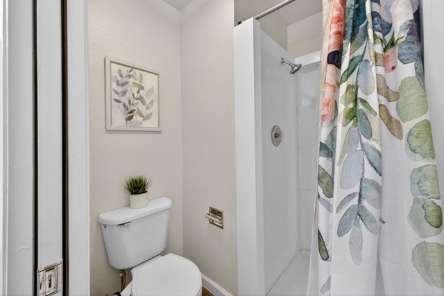 20022 Northcrest Square, Cupertino, CA 95014