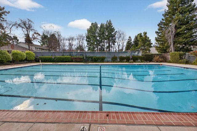 20022 Northcrest Square, Cupertino, CA 95014