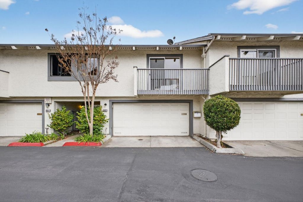 20022 Northcrest Square, Cupertino, CA 95014