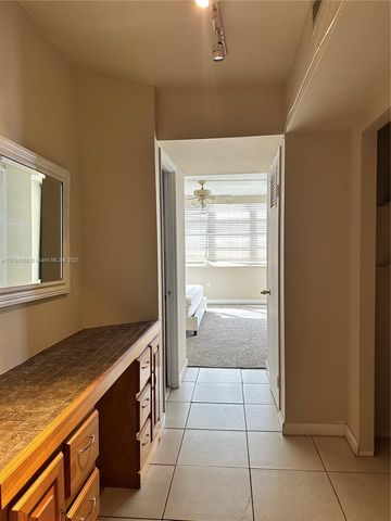 1750 NE 191st St 225-4, Miami, FL 33179