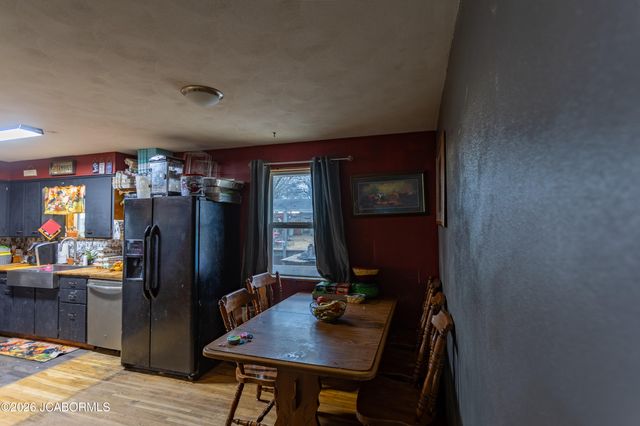 306 ARDEN DRIVE, Jefferson City, MO 65109