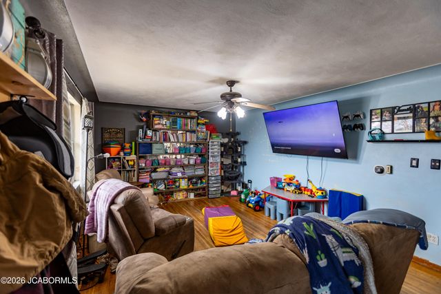 306 ARDEN DRIVE, Jefferson City, MO 65109