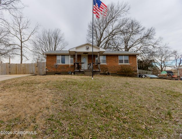 306 ARDEN DRIVE, Jefferson City, MO 65109