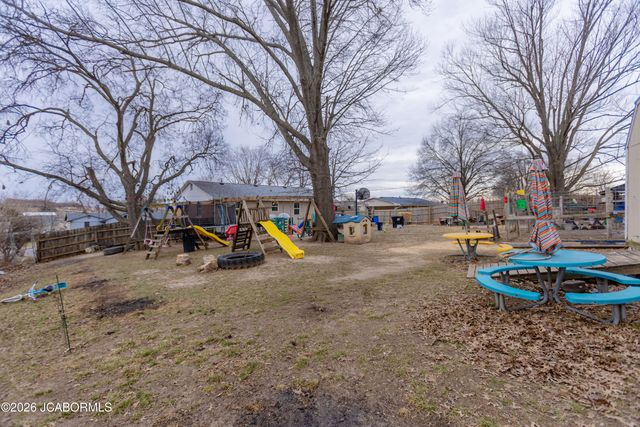 306 ARDEN DRIVE, Jefferson City, MO 65109