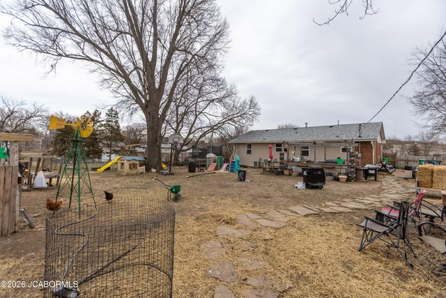 306 ARDEN DRIVE, Jefferson City, MO 65109