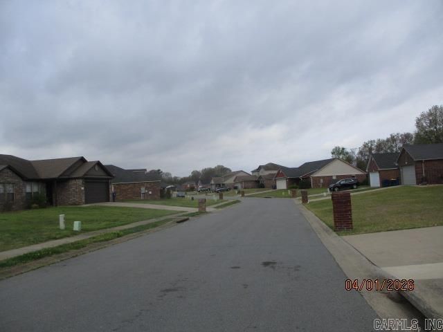 135 Harvick Cir, Cabot, AR 72023