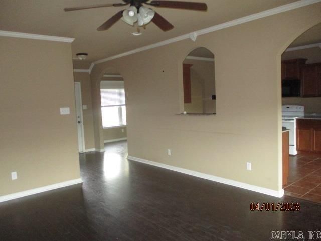 135 Harvick Cir, Cabot, AR 72023