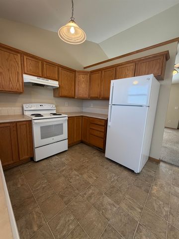 3314 W 45th St S, Wichita, KS 67217