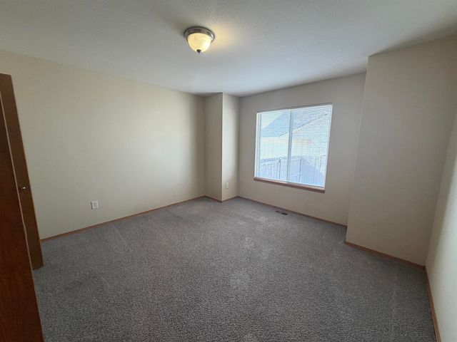 3314 W 45th St S, Wichita, KS 67217