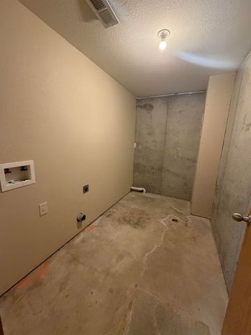 3314 W 45th St S, Wichita, KS 67217