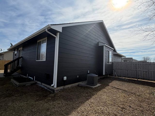 3314 W 45th St S, Wichita, KS 67217