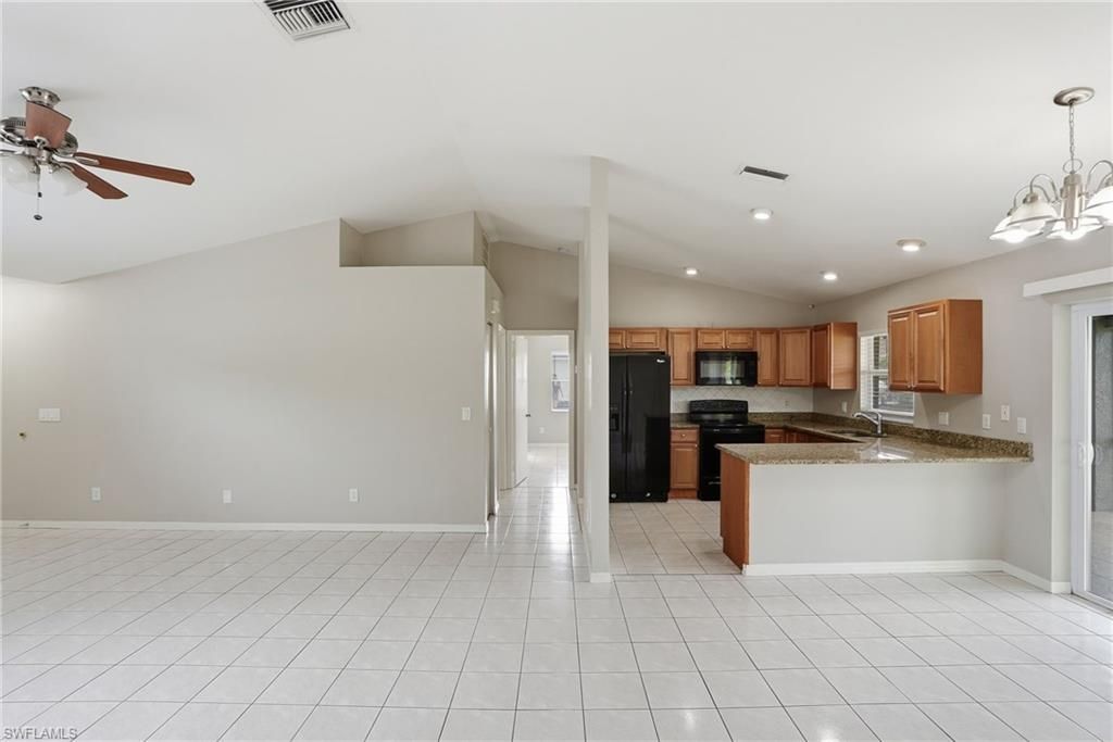 Image 13 of property listing at 3521 Santa Barbara BLVD, Cape Coral, FL 33914