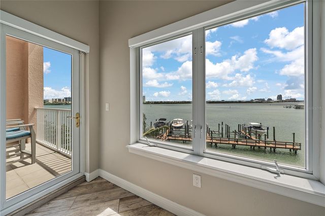 205 BRIGHTWATER DRIVE 205, Clearwater Beach, FL 33767