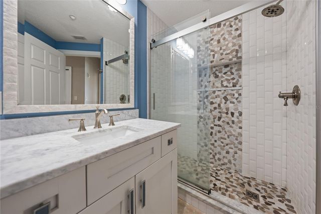 205 BRIGHTWATER DRIVE 205, Clearwater Beach, FL 33767
