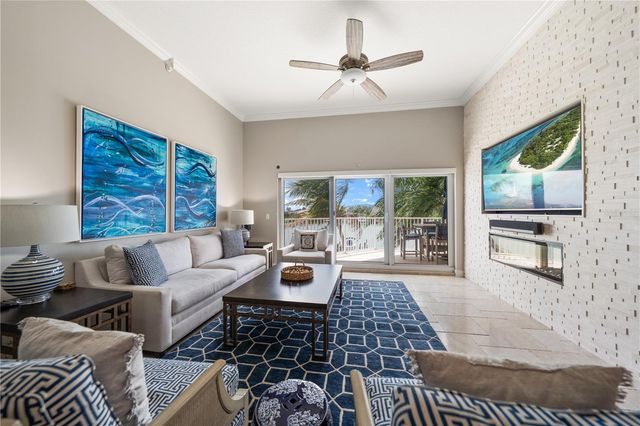 205 BRIGHTWATER DRIVE 205, Clearwater Beach, FL 33767