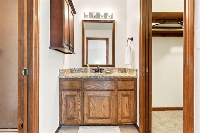 1316 Windsor Place, Shawnee, OK 74804