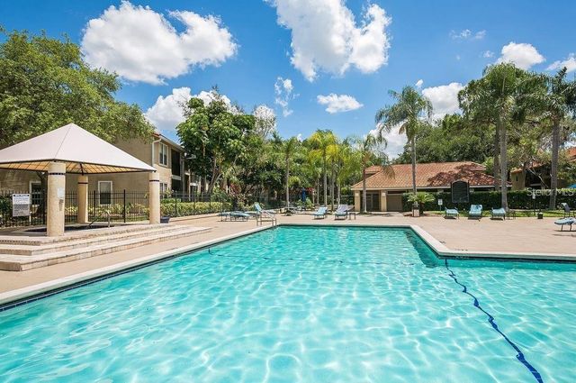 4028 CROCKERS LAKE BOULEVARD 11, Sarasota, FL 34238